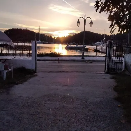 アパート A2- Alexandri *